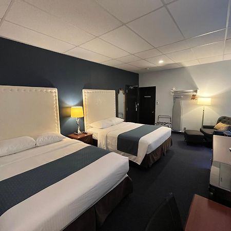 Le Voyageur Inn Mattawa Екстер'єр фото