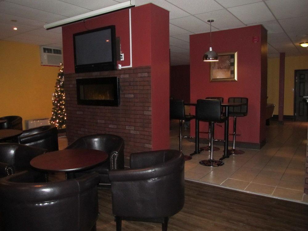 Le Voyageur Inn Mattawa Екстер'єр фото