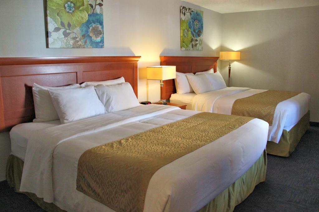 Le Voyageur Inn Mattawa Екстер'єр фото
